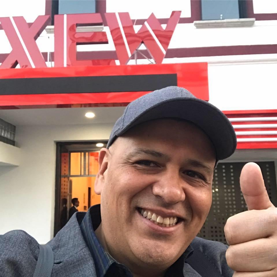 René Franco, locutor.