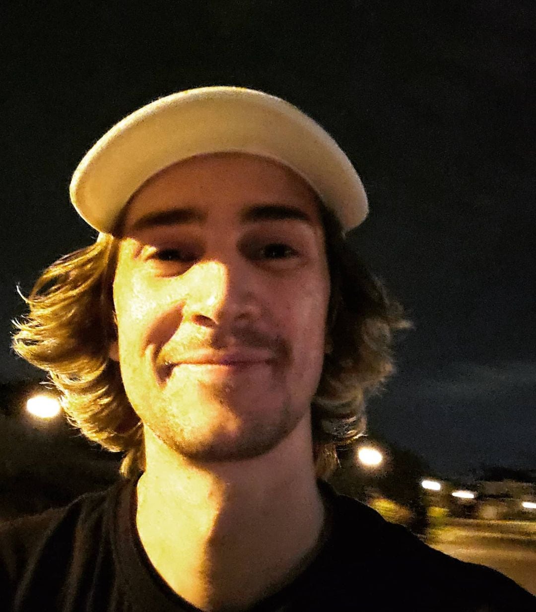 xQcOW