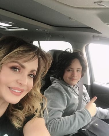 Gaby Spanic y su hijo Gabriel de Jesús