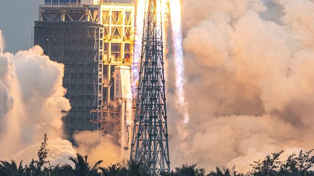 Cohete Long March 5B