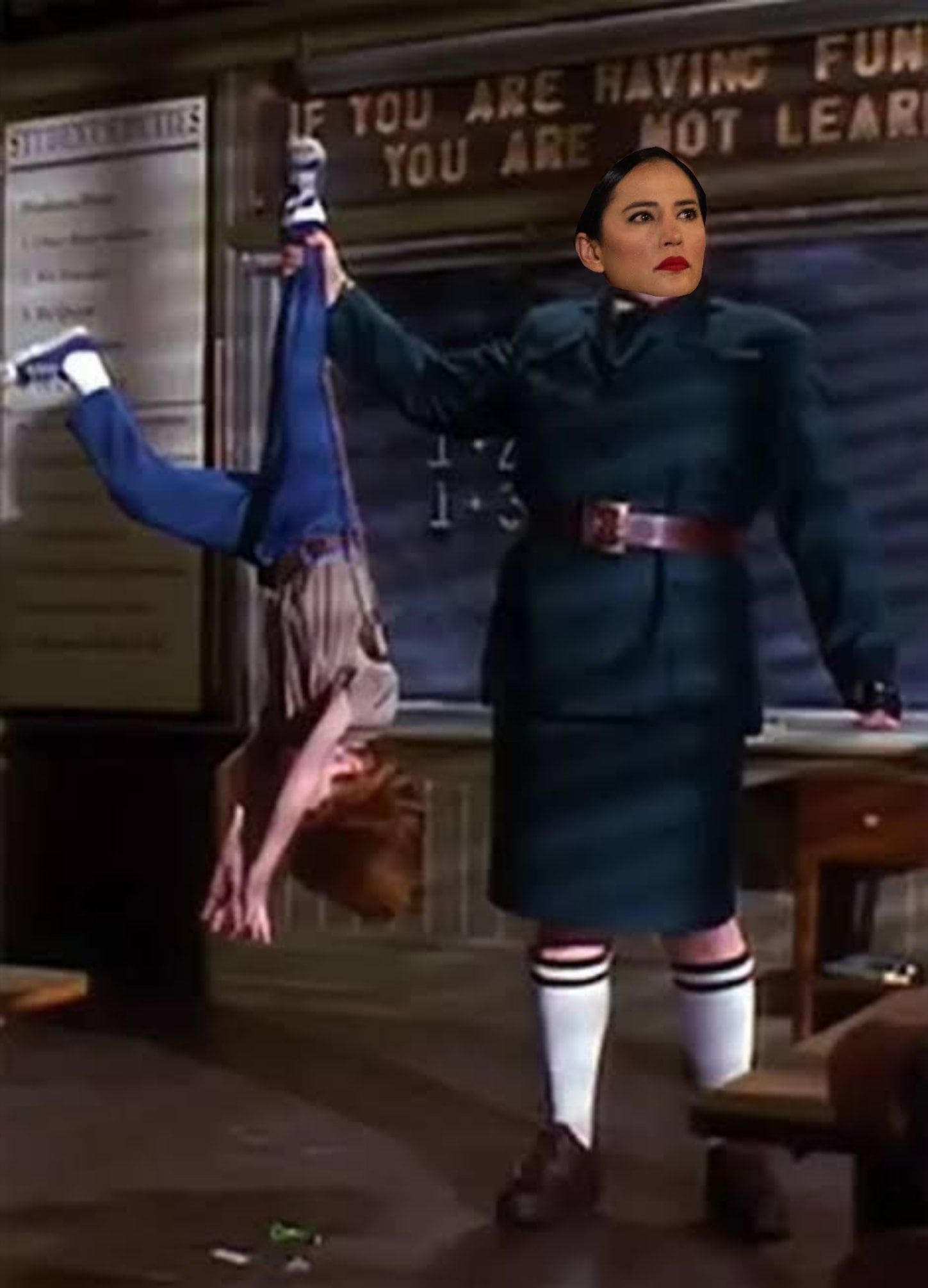 memes Sandra Cuevas