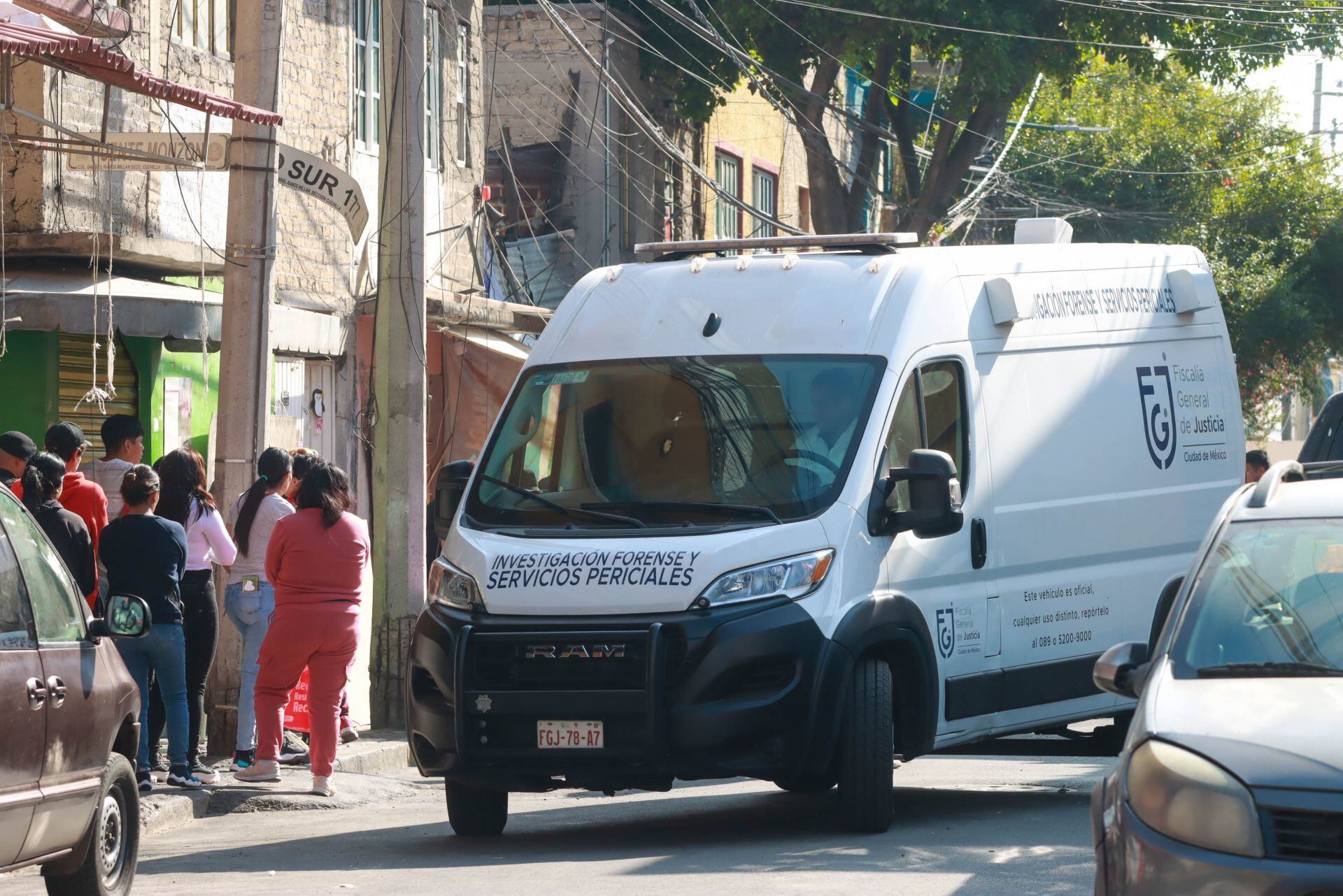 Balacera contra negocio de Iztacalco CDMX deja un muerto y 3 heridos; no pagaron extorsión