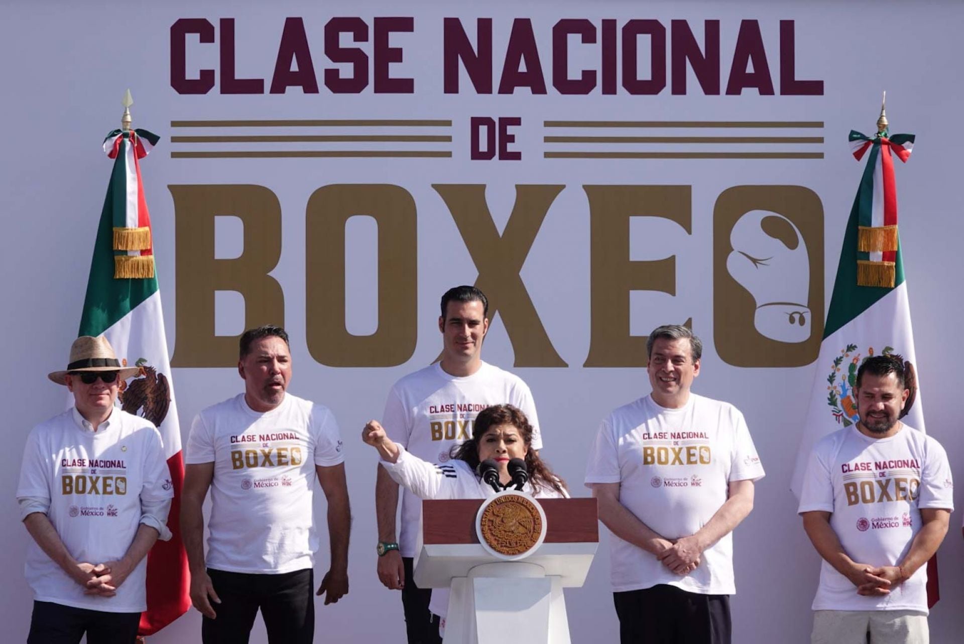 Las mejores fotos de la Clase Nacional de Box en el Zócalo CDMX con Claudia Sheinbaum y Clara Brugada
