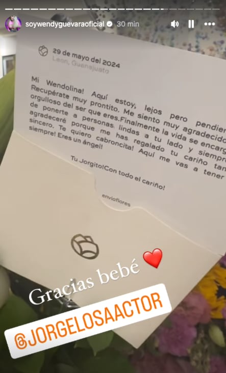 Wendy Guevara recibe una carta con flores de parte de un coqueto Jorge Losa