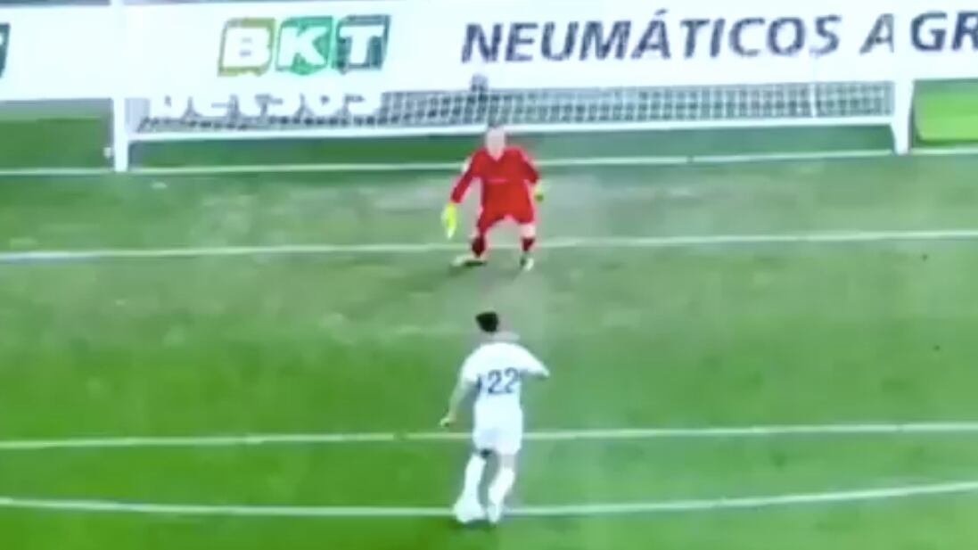 Marc-André ter Stegen salva al Barcelona ante el Elche