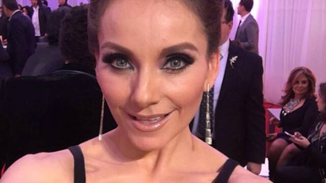 Elizabeth Álvarez,