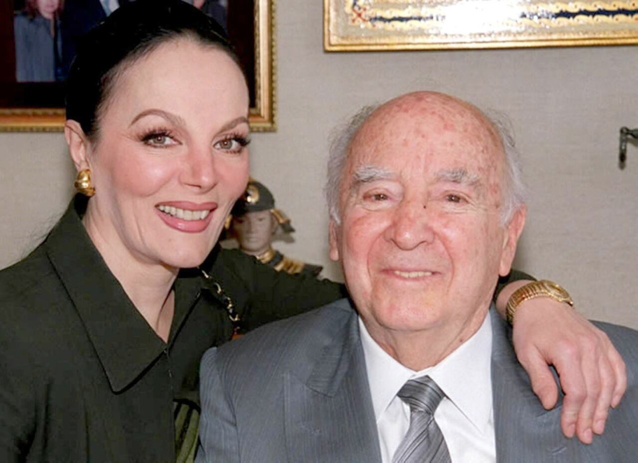Sasha Montenegro y José López Portillo.
