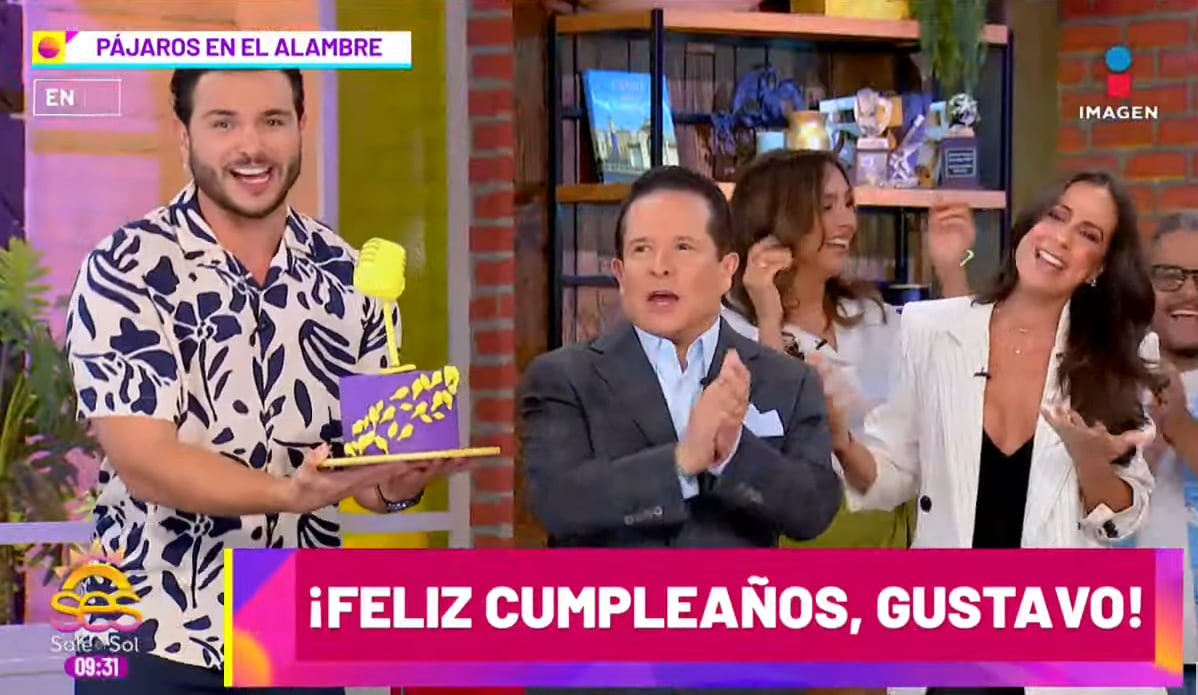 Celebración de cumpleaños de Gustavo Adolfo Infante en Sale el Sol.