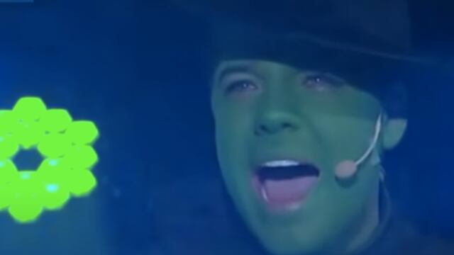 William Valdés realiza horrible homenaje a Wicked