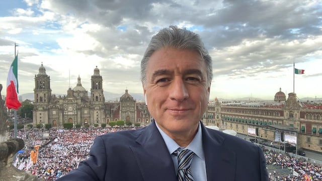 ¿Quién es el periodista Alejandro Cacho?