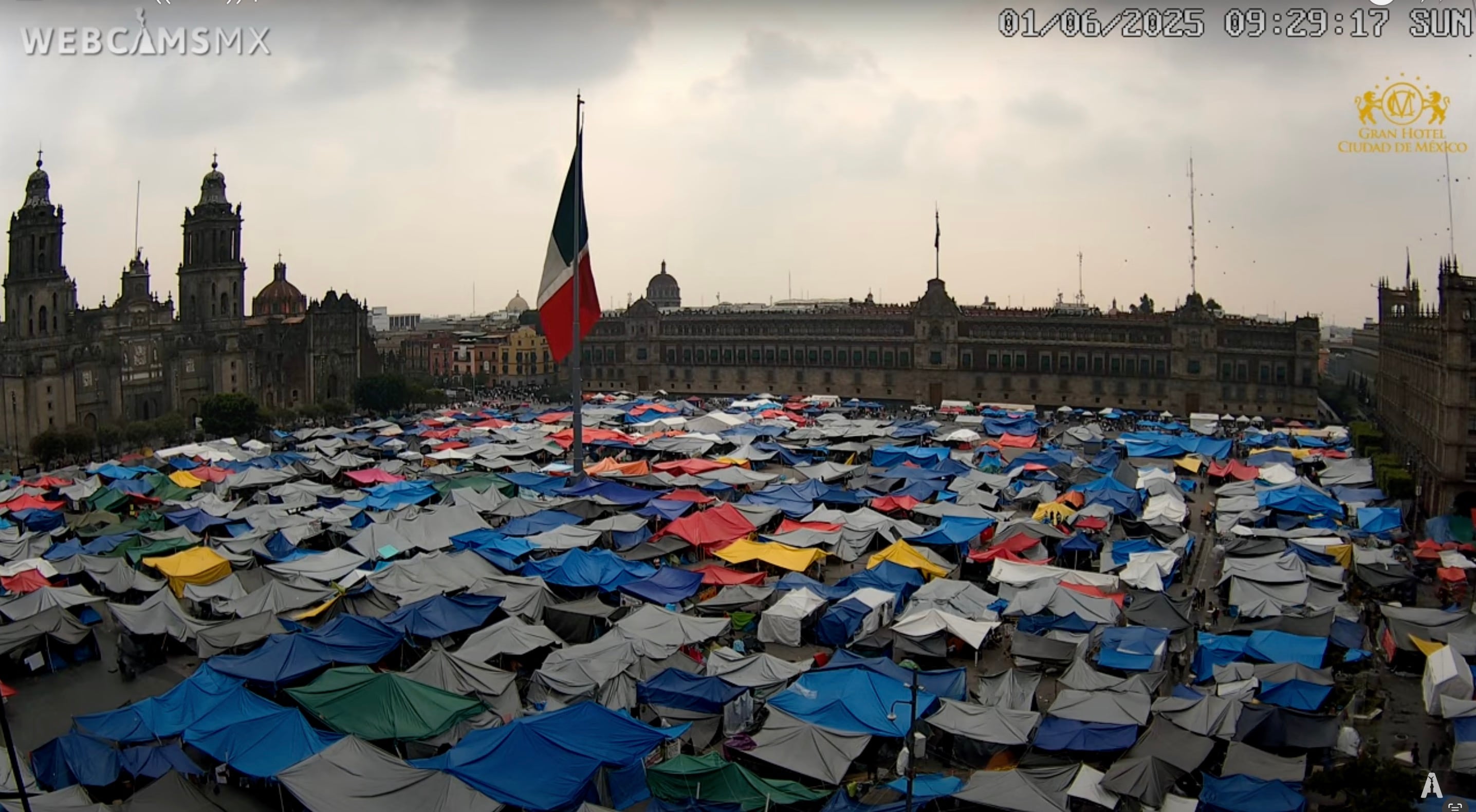 Plantón de la CNTE en el Zócalo CDMX