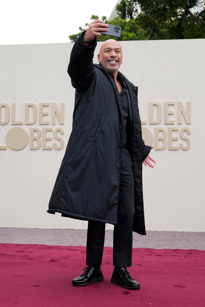Jo Koy, conductor de los Golden Globes 2024.