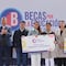 Tere Jiménez continua entregando becas a estudiantes de Aguascalientes
