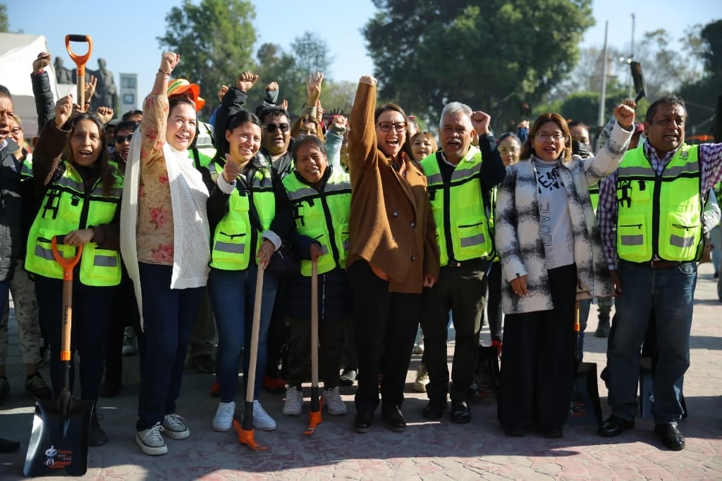 Gobierno de Ecatepec inicia rehabilitación de 19 camellones principales