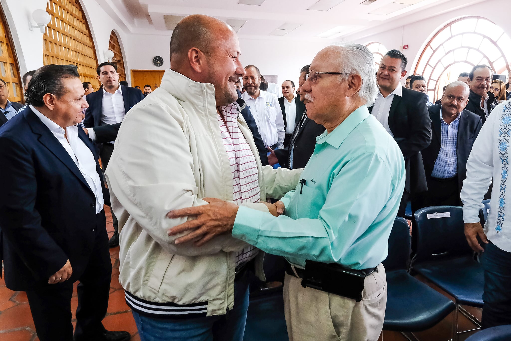 Enrique Alfaro anuncia incremento a la vida financiera del Ipejal; lo asocia a una buena gestión y reforma a la ley de pensiones