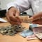 Así quedan los salarios para servidores públicos según Hacienda