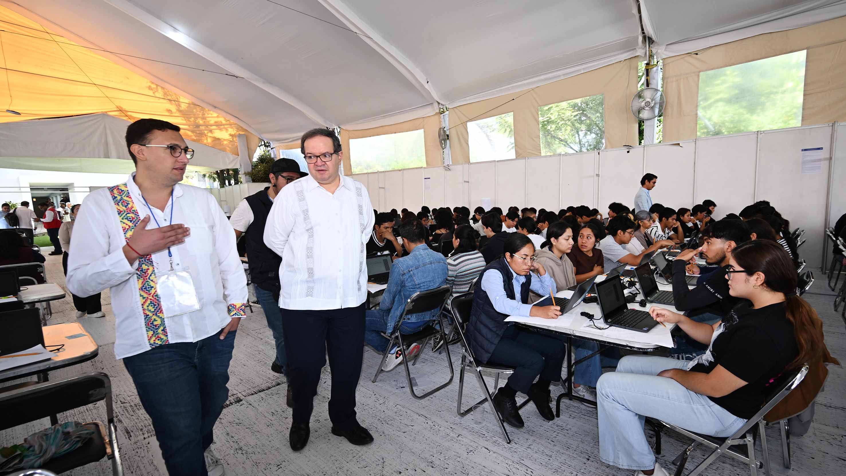 Leonardo Lomelí destaca que examen de control de la UNAM busca dar certeza