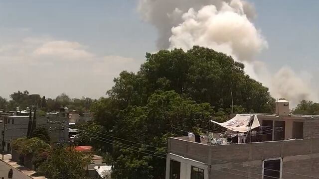 Reportan explosión de polvorines en Zumpango, Edomex
