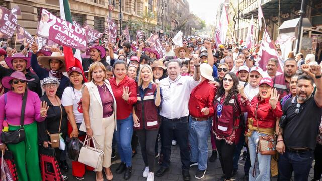 Enrique Inzunza acompañó a Claudia Sheinbaum en su inicio de campaña