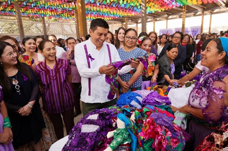 Salomón Jara pone en marcha la Jornada Mujeres y Resiliencia