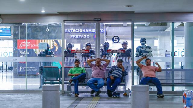 BLOQUEO AEROPUERTO INTERNACIONAL DE CULIACÁN