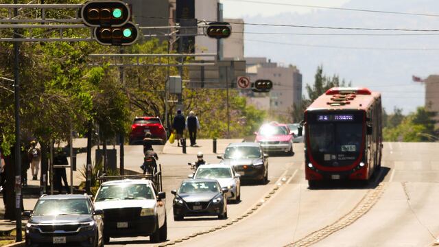 Mañana Calurosa en la Ciudad de México, dónde se percibe poco tráfico