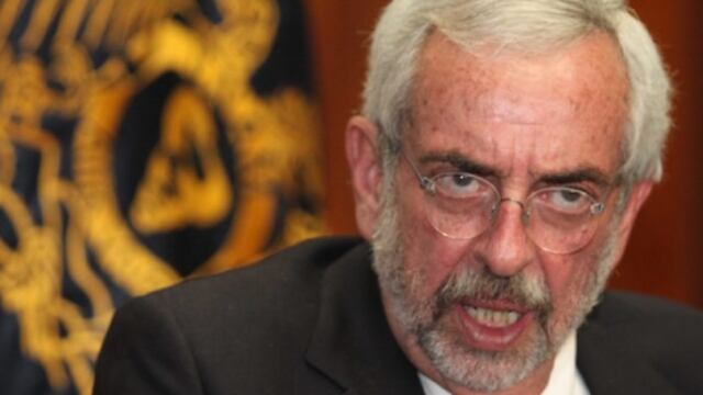 Enrique Graue amenaza con demandar tras acusaciones por supuestos viajes y gastos millonarios