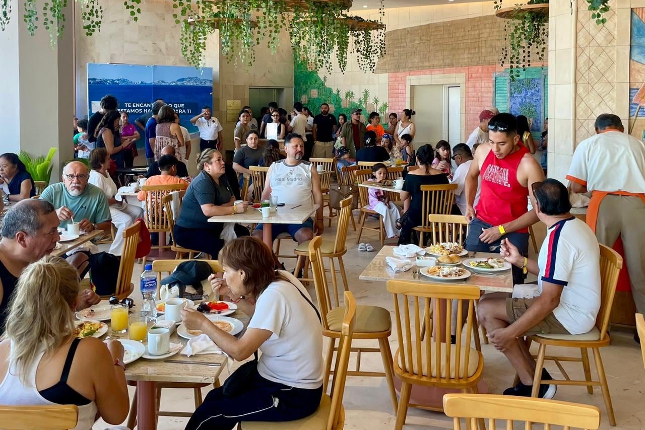 Acapulco e Ixtapa impulsan turismo en Guerrero por Día del Amor