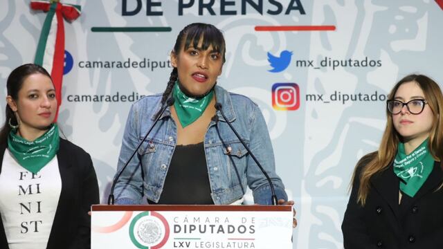 María Clemente responde a polémica por video presumiendo su trabajo como diputada