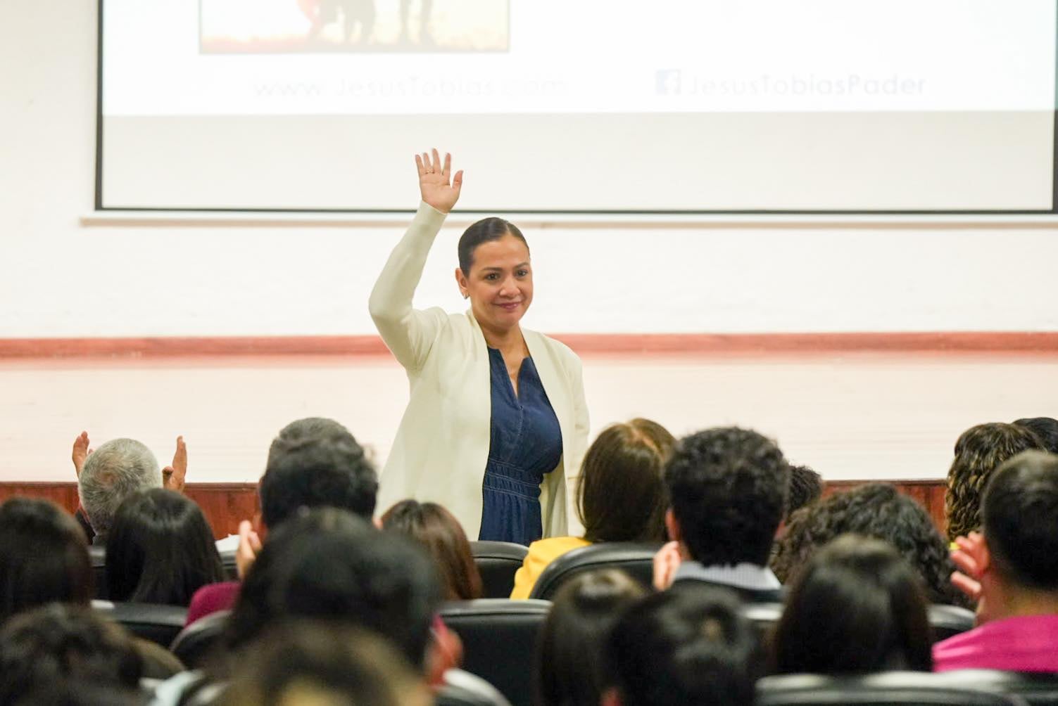 ¿Quién es Sonia Villarreal Pérez?