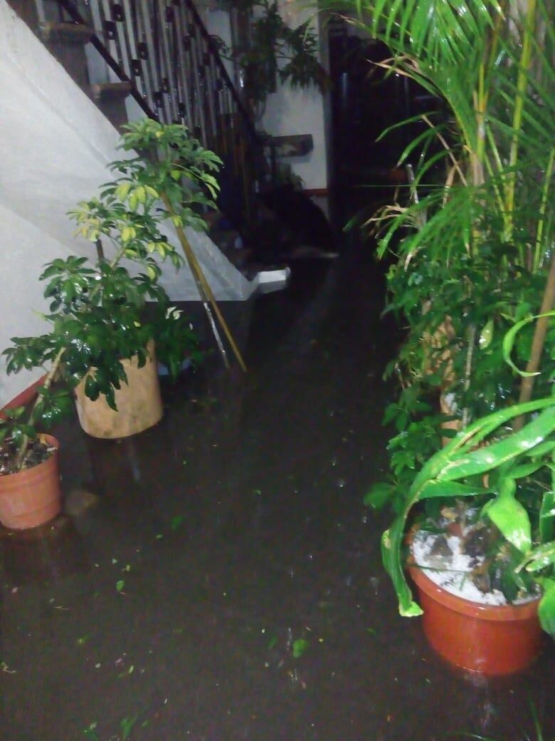 Inundación en calles del Centro.