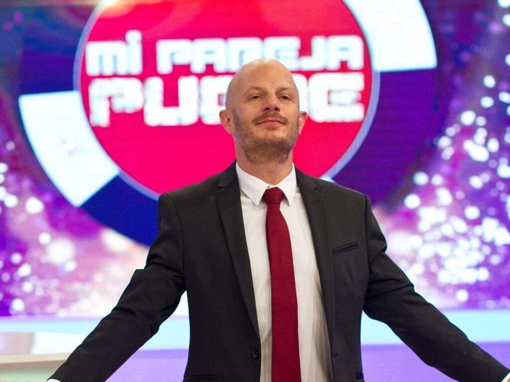 Facundo, conductor de televisión.