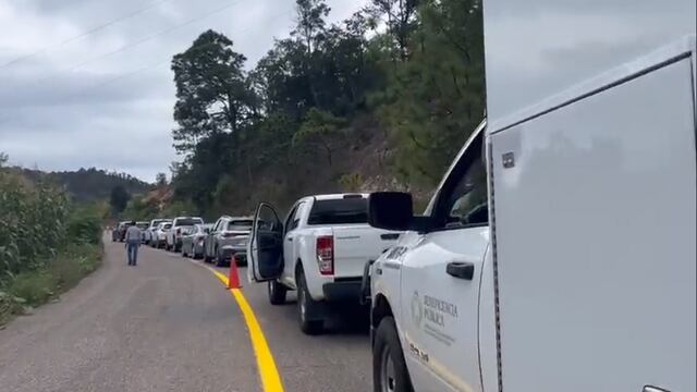 Carretera en Chilapa donde terminó varada camioneta de AMLO