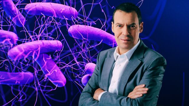 Los síntomas y tratamiento de la bacteria Clostridium Difficile que sufrió André Marín