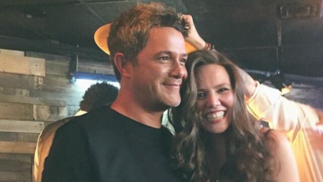 Joy huerta y su esposa Alejandro Sanz