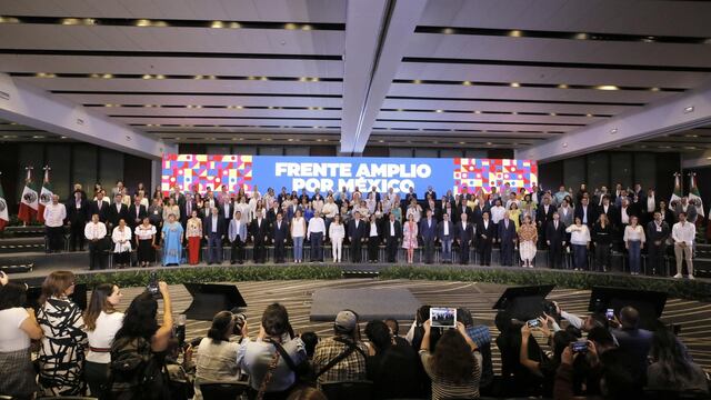 Integrantes del Frente Amplio Por México