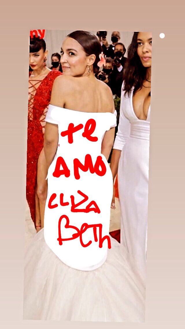 Memes sobre el vestido de Alexandria Ocasio-Cortez