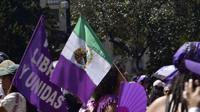 Marcha 8M por el Día Internacional de la Mujer 2025 en CDMX