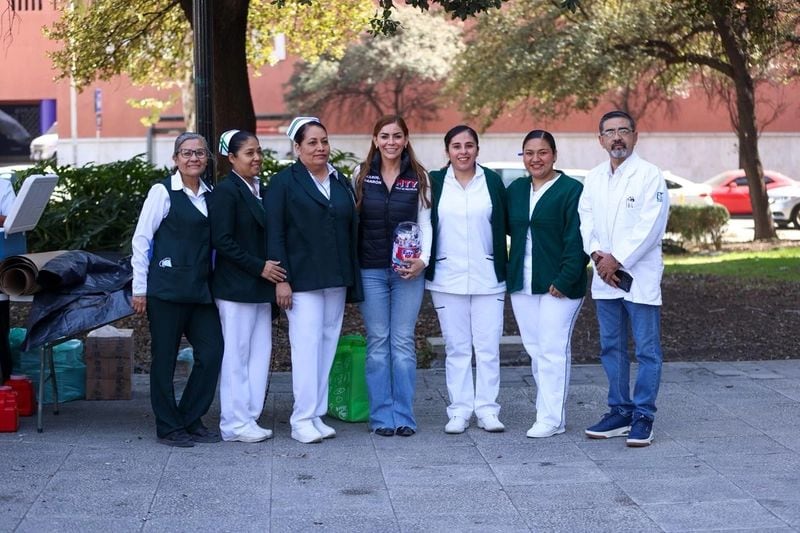 Monterrey refuerza vacunación gratuita en colonias con módulos itinerantes.