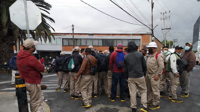 Manifestación en Iztacalco de trabajadores de Gas Bienestar