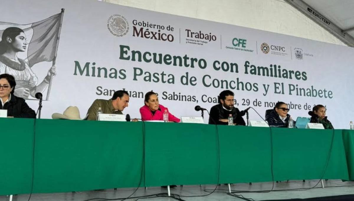 Claudia Sheinbaum se reúne con familias de mineros atrapados