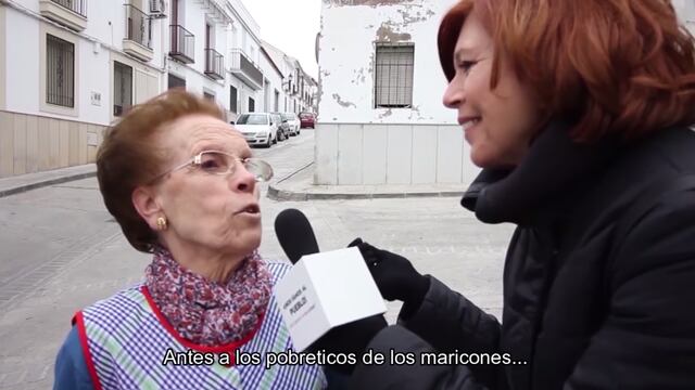 "los pobrecitos maricones no podían salir"