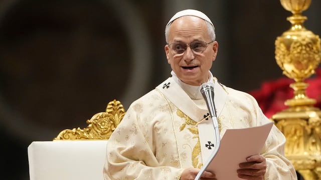 El papa León XIV en la primera misa del 2026.