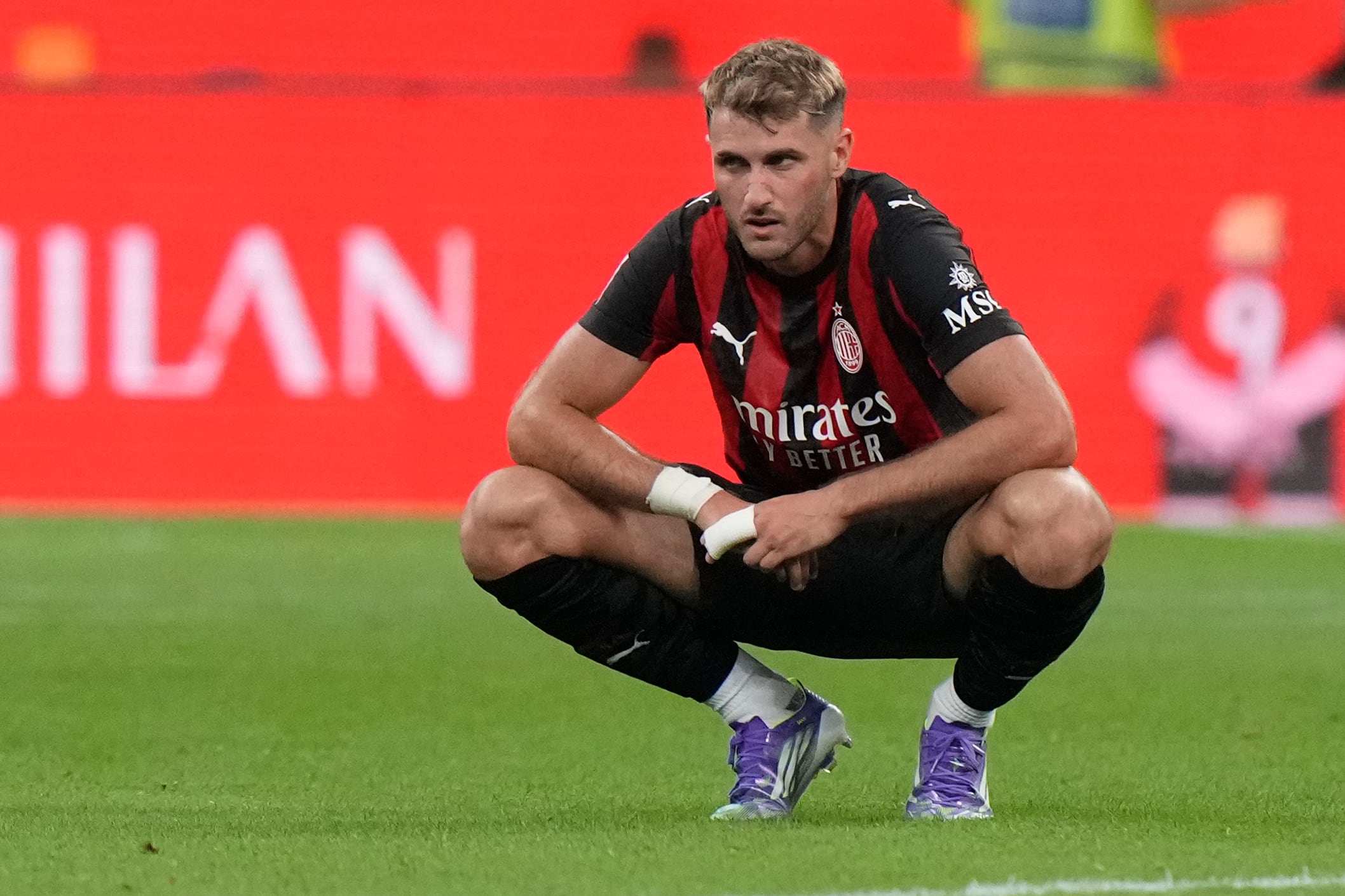 Santiago Giménez en el AC Milan.