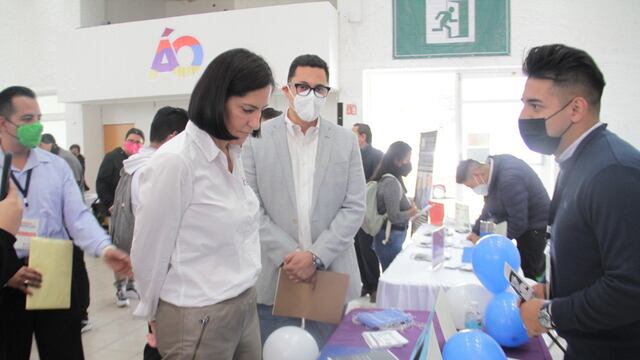 Lía Limón en Feria del empleo