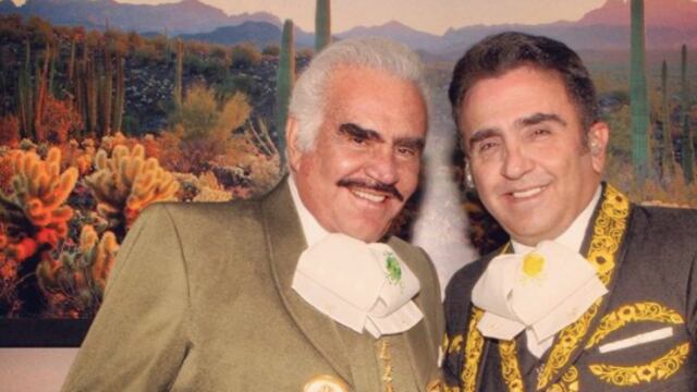 Vicente Fernández con su hijo Vicente