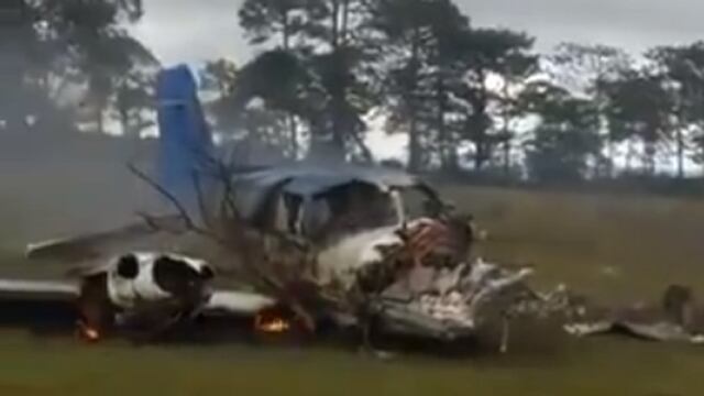 Avioneta desplomada.