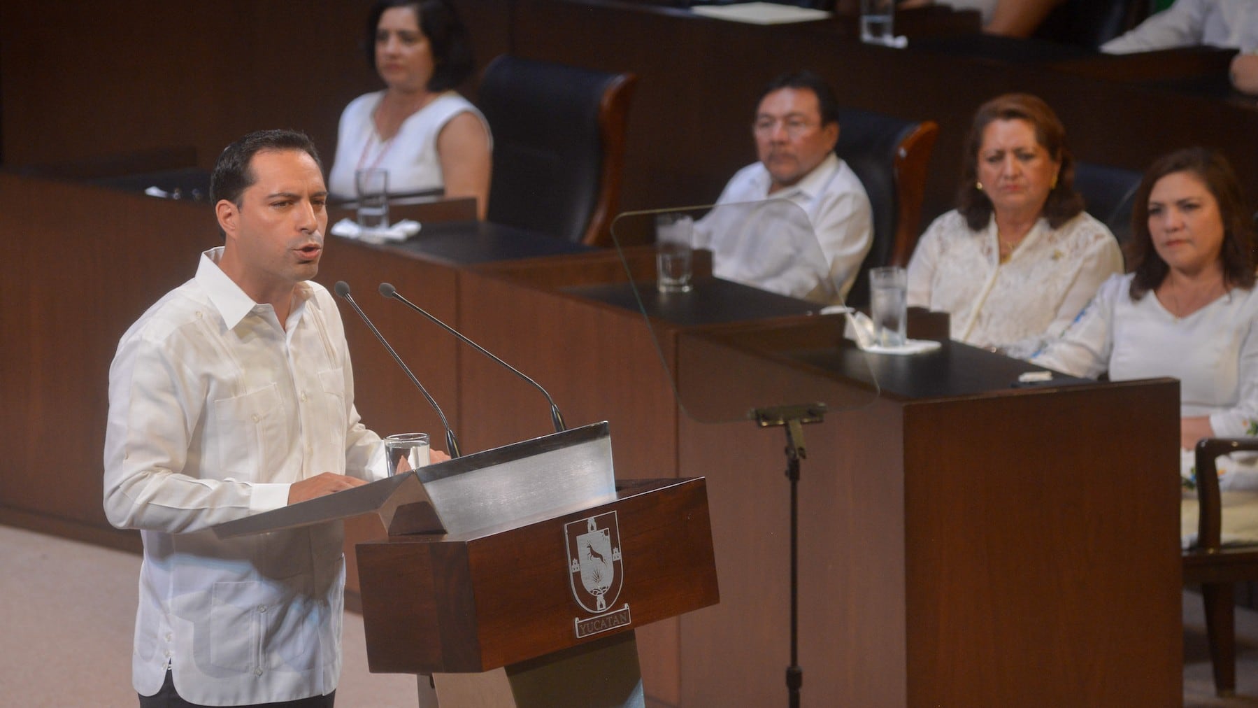 Mauricio Vila toma de posesión