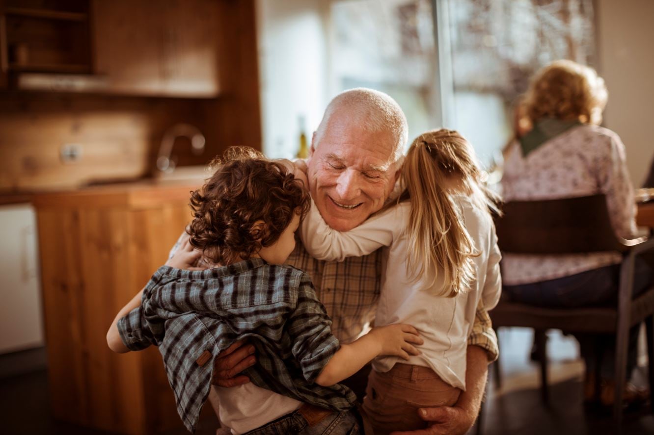 “Los abuelos deberían ser eternos”: Por qué se dice esta y otras 5 frases para dedicar en el Día de los Abuelos