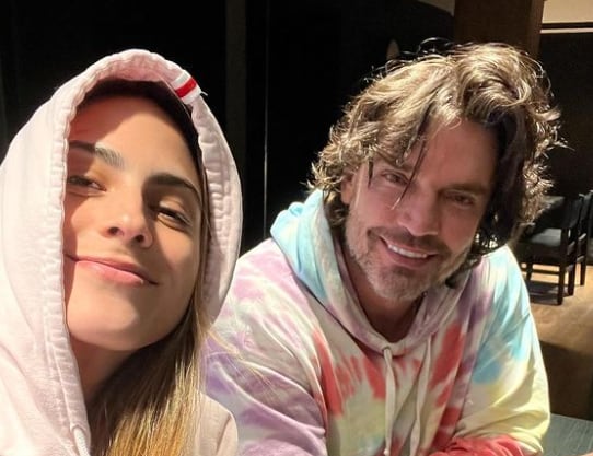 Julián Gil y Valeria Marín